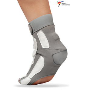 Протектор стопи для змагань (з вшитою п'ятою)  Daedo GEN3 E-PRO 29039